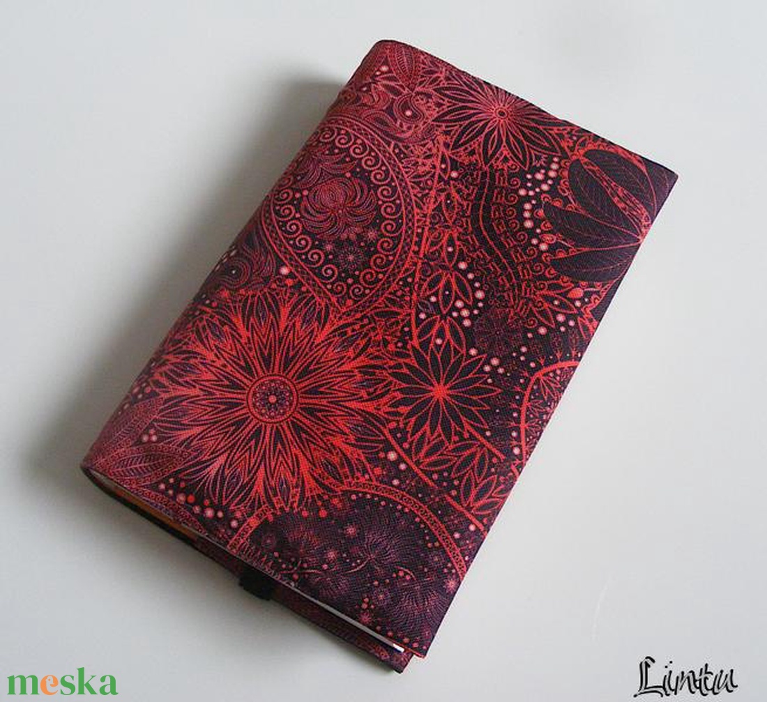 Piros minta, vízhatlan könyvborító állítható szélességgel - könyv & zene - könyvtok - Meska.hu