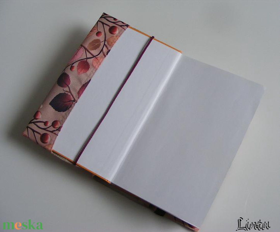 Bogyók és levelek, vízhatlan könyvborító állítható szélességgel - könyv & zene - könyvtok - Meska.hu