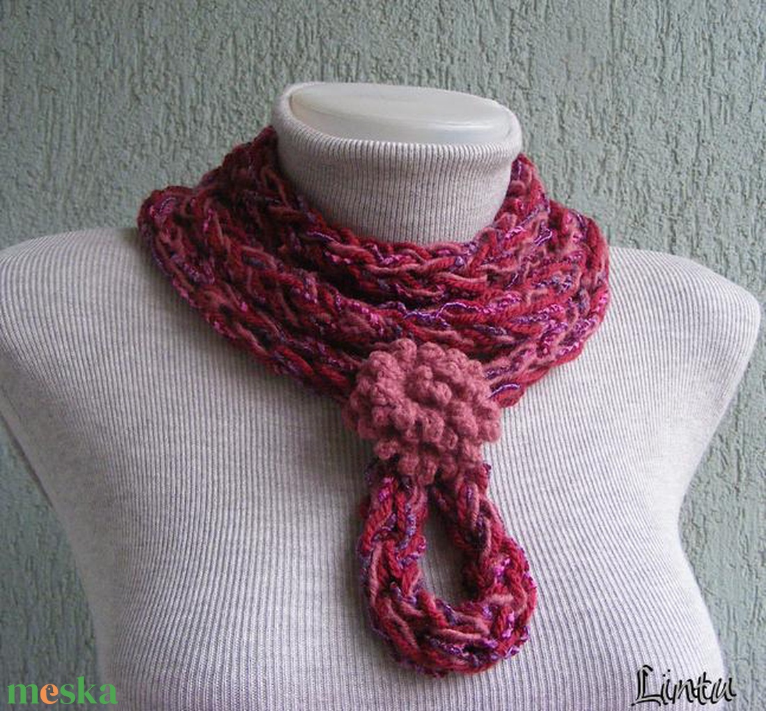Téli horgolt nyaklánc bordó-rózsaszín színekben - ruha & divat - sál, sapka, kendő - sál - Meska.hu