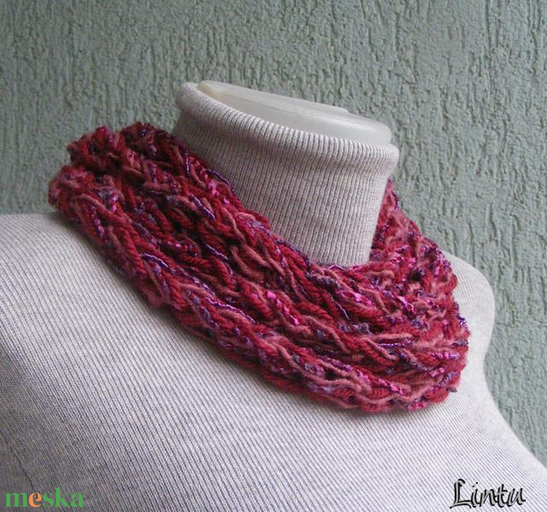 Téli horgolt nyaklánc bordó-rózsaszín színekben - ruha & divat - sál, sapka, kendő - sál - Meska.hu
