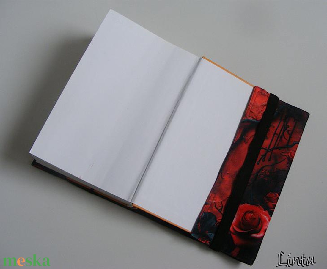 Piros rózsa, vízhatlan könyvborító állítható szélességgel - könyv & zene - könyvtok - Meska.hu