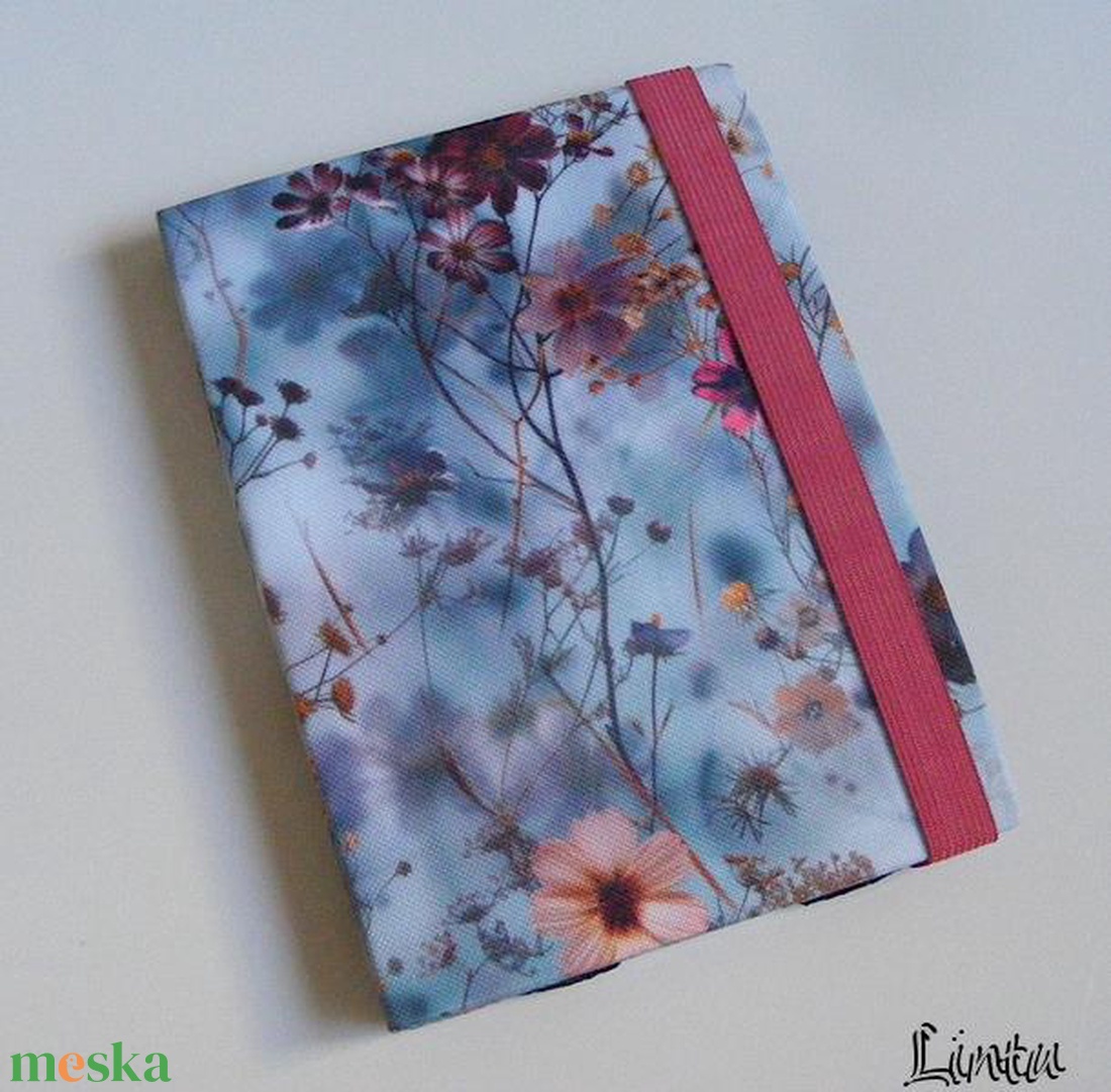 Apró virágok, vízálló anyagból készült ebook olvasó kemény tok - táska & tok - ebook & tablet tok - Meska.hu