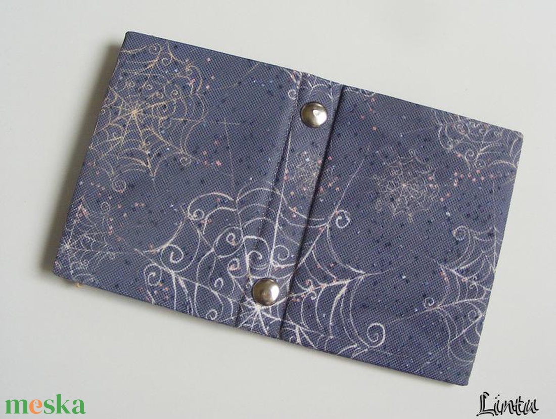 Stilizált pókháló, vízhatlan anyagból készült igazolványtartó és/vagy kártyatartó - táska & tok - pénztárca & más tok - kártyatartó & irattartó - Meska.hu