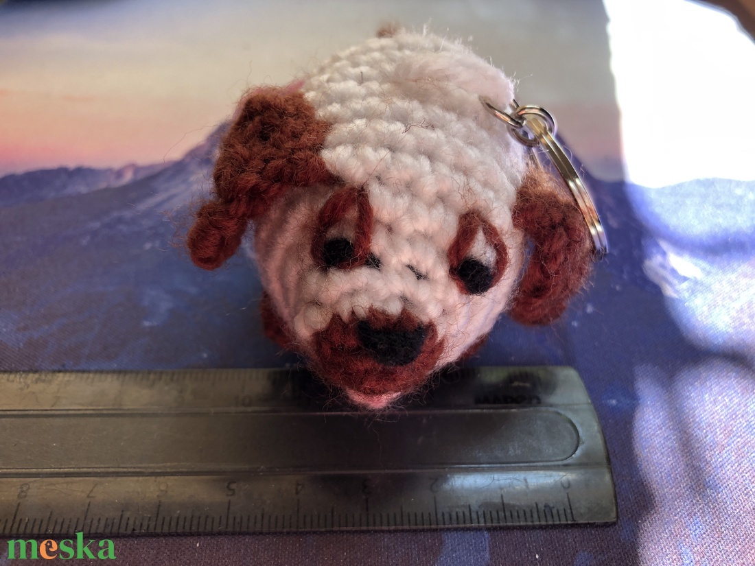 Amigurumi kutyás kulcstartó vagy táskadísz - táska & tok - kulcstartó & táskadísz - kulcstartó - Meska.hu