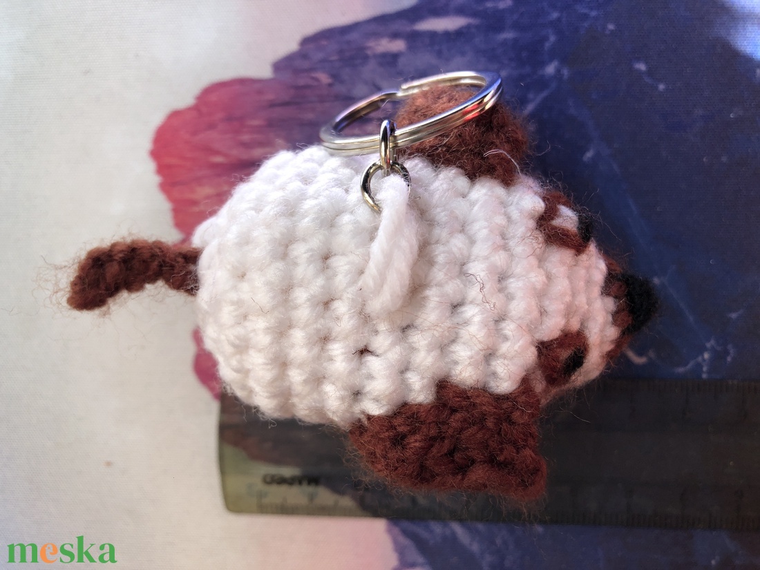 Amigurumi kutyás kulcstartó vagy táskadísz - táska & tok - kulcstartó & táskadísz - kulcstartó - Meska.hu