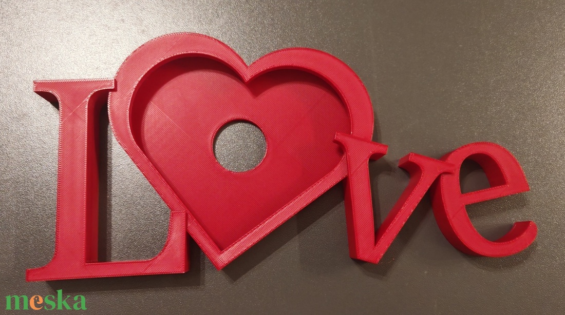 Nagy LOVE feliratú fényképkeret, szív formára vágott fényképnek  - esküvő - emlék & ajándék - album & fotóalbum - Meska.hu