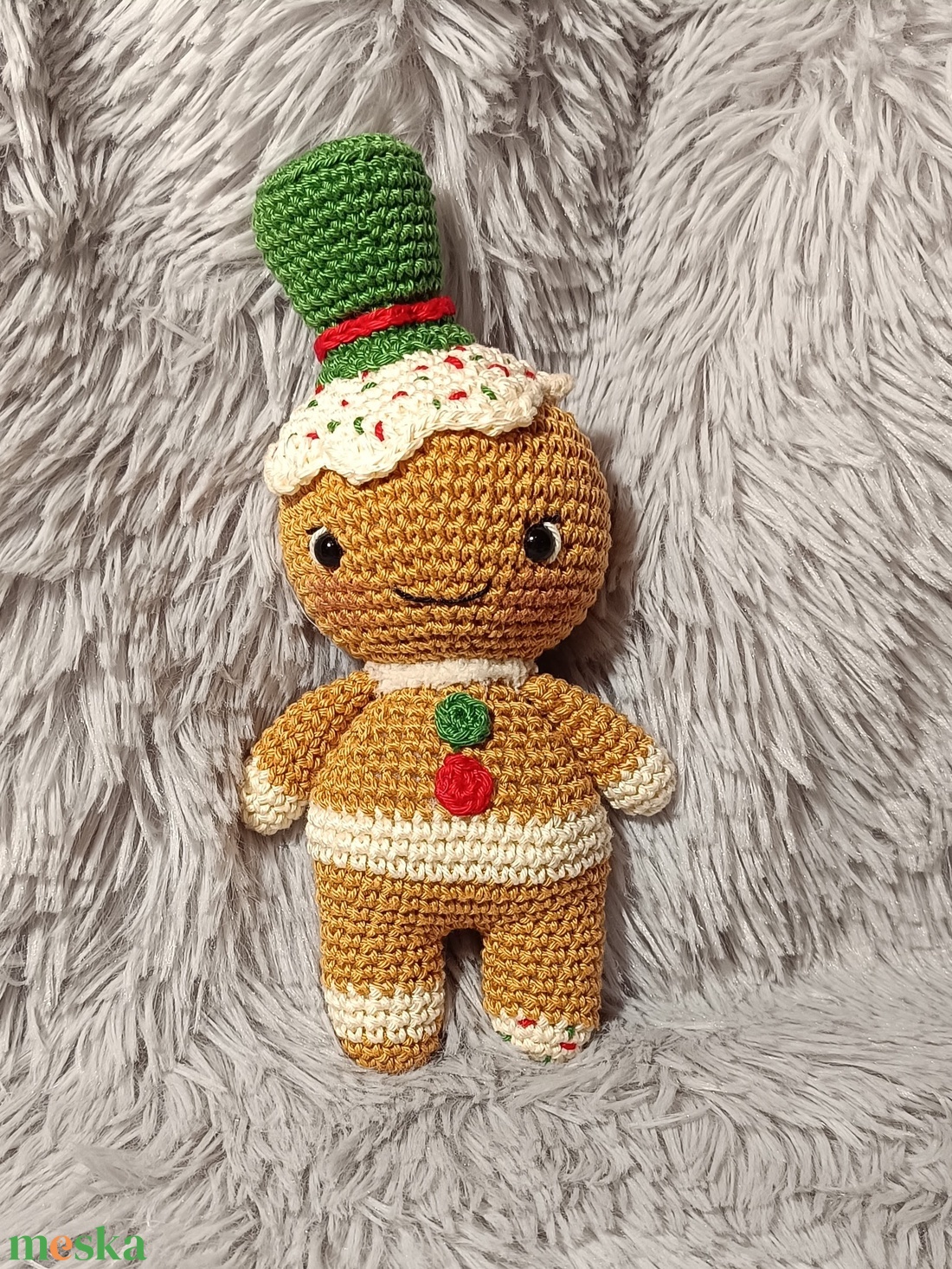 Mézi horgolt mézeskalács figura - amigurumi horgolt figurák - játék & sport - plüssállat & játékfigura - más figura - Meska.hu Mézi horgolt mézeskalács figura - amigurumi horgolt figurák - játék & sport - plüssállat & játékfigura - más figura - Meska.hu