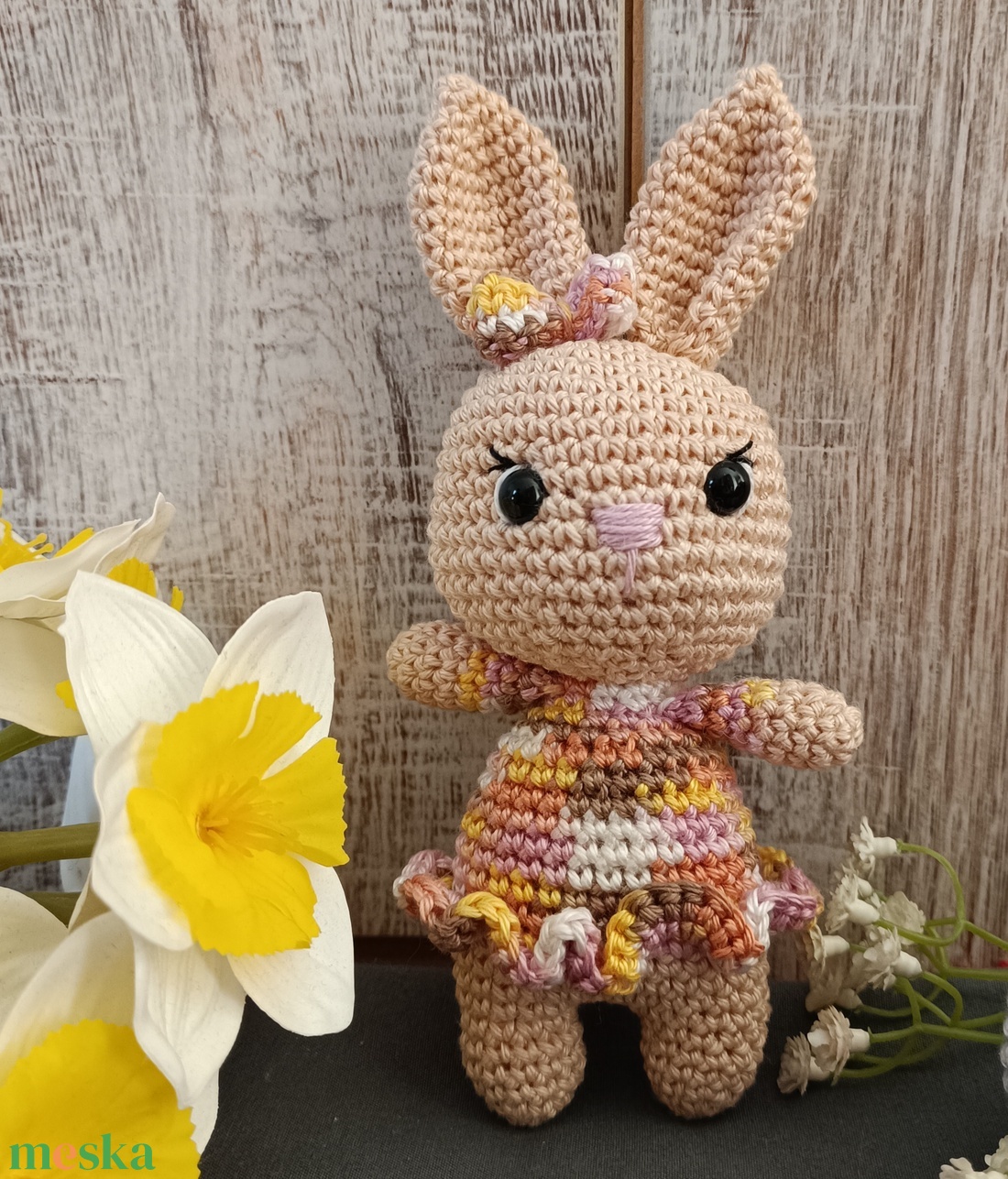 Nyuszi amigurumi horgolt figura mintás szoknyával - játék & sport - plüssállat & játékfigura - nyuszi - Meska.hu Nyuszi amigurumi horgolt figura mintás szoknyával - játék & sport - plüssállat & játékfigura - nyuszi - Meska.hu