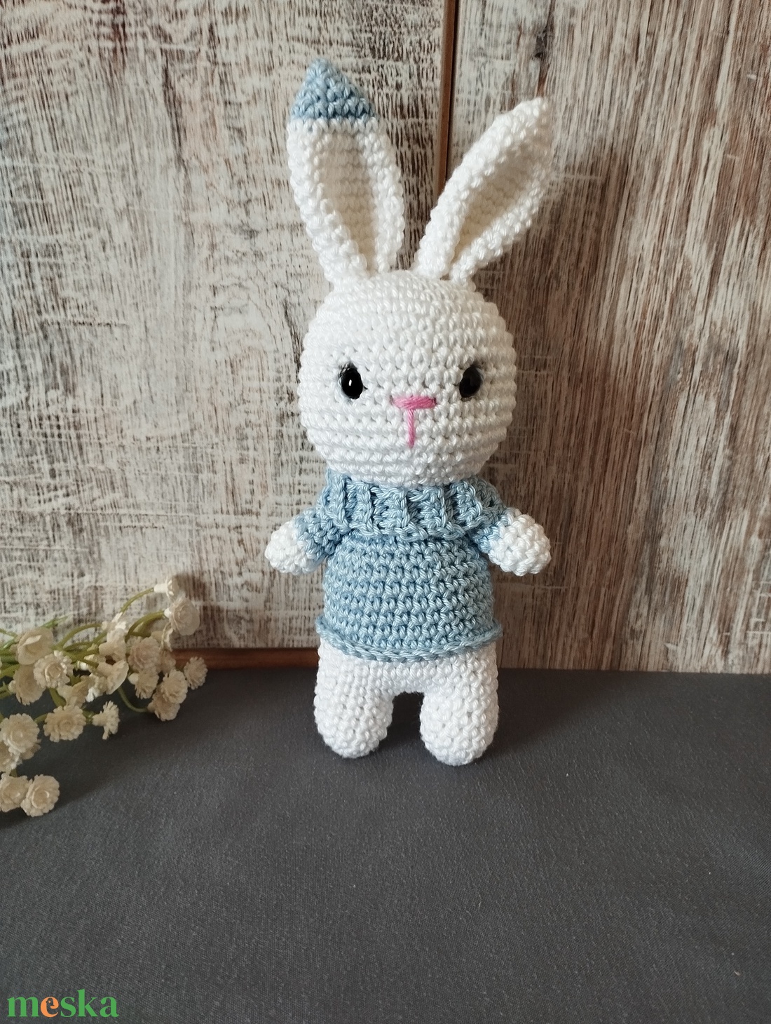 Babakék nyuszi amigurumi horgolt figura - játék & sport - plüssállat & játékfigura - nyuszi - Meska.hu Babakék nyuszi amigurumi horgolt figura - játék & sport - plüssállat & játékfigura - nyuszi - Meska.hu