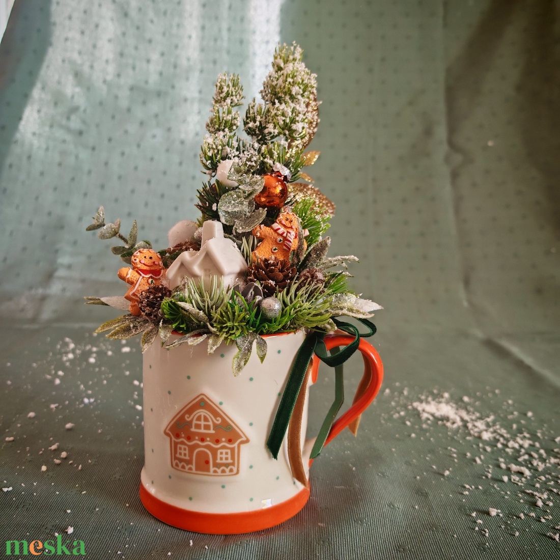 Adventi bögrés asztali dekoráció mézeskalácsos díszekkel - karácsony - adventi díszek - adventi koszorú - Meska.hu