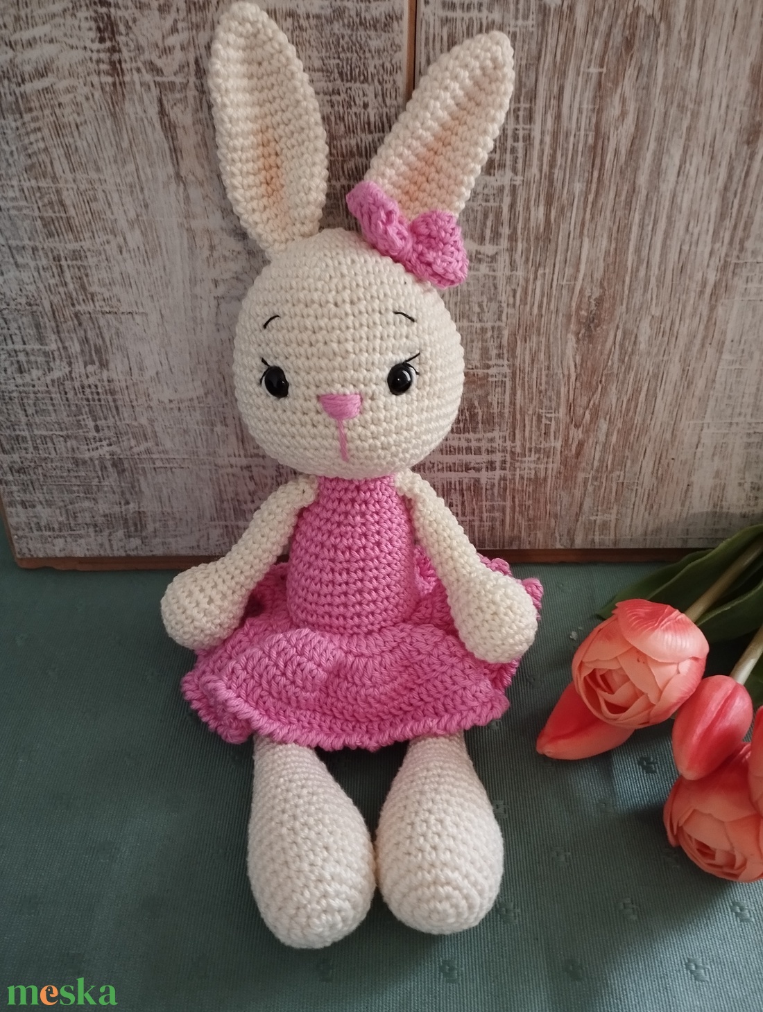 Lógó lábú nyuszi - amigurumi horgolt figura - játék & sport - plüssállat & játékfigura - nyuszi - Meska.hu