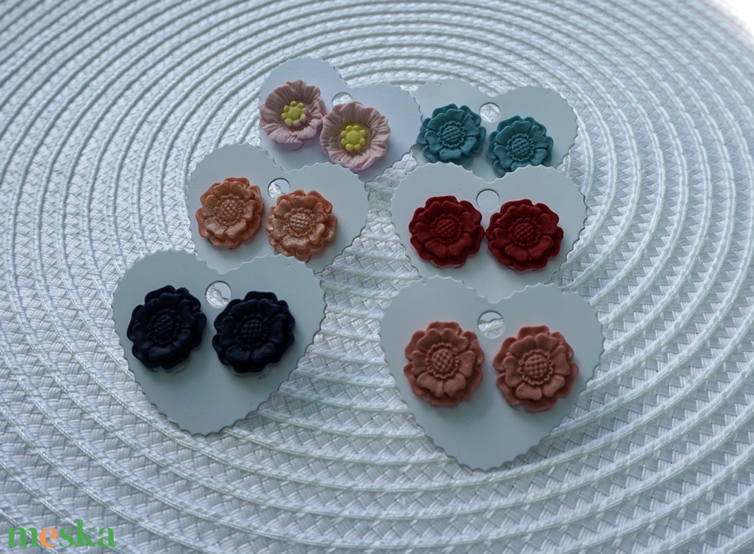 Legyező alakú kék fülbevaló - ékszer - fülbevaló - lógó fülbevaló - Meska.hu