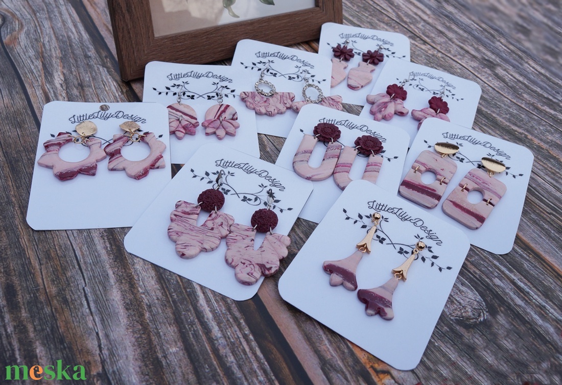 Rózsaszín, bordó liliom fülbevaló - ékszer - fülbevaló - lógó fülbevaló - Meska.hu Rózsaszín, bordó liliom fülbevaló - ékszer - fülbevaló - lógó fülbevaló - Meska.hu