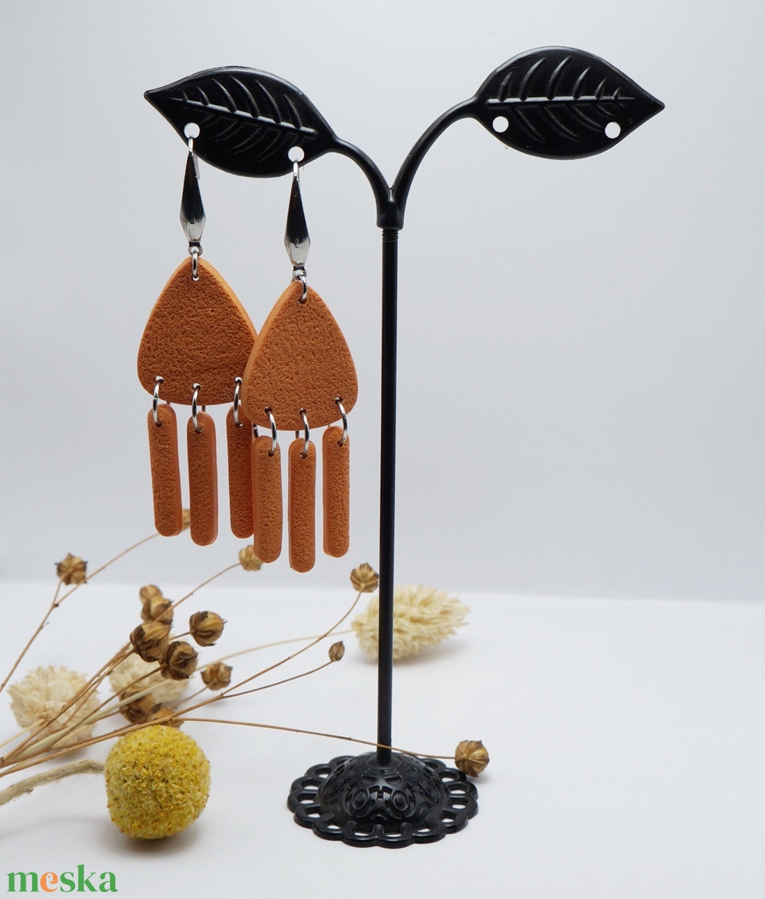 Sütőtök színű lógós fülbevaló - ékszer - fülbevaló - lógó fülbevaló - Meska.hu Sütőtök színű lógós fülbevaló - ékszer - fülbevaló - lógó fülbevaló - Meska.hu