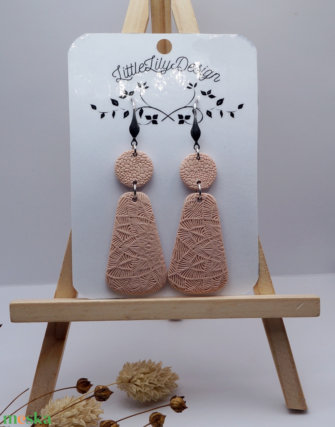 Púderszínű mintás fülbevaló - ékszer - fülbevaló - lógó fülbevaló - Meska.hu Púderszínű mintás fülbevaló - ékszer - fülbevaló - lógó fülbevaló - Meska.hu