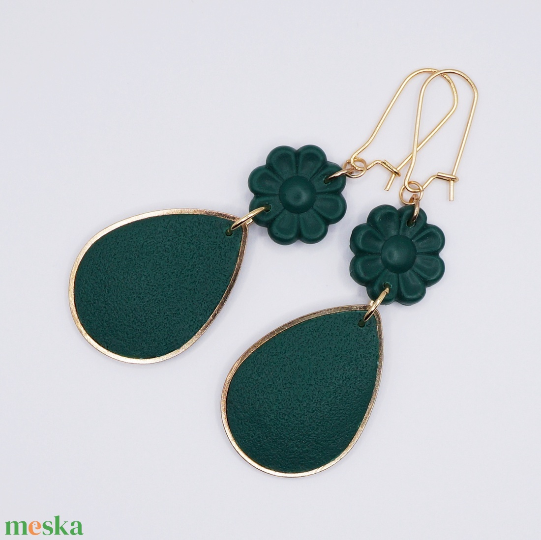 Zöld csepp fülbevaló  - ékszer - fülbevaló - lógó fülbevaló - Meska.hu Zöld csepp fülbevaló  - ékszer - fülbevaló - lógó fülbevaló - Meska.hu