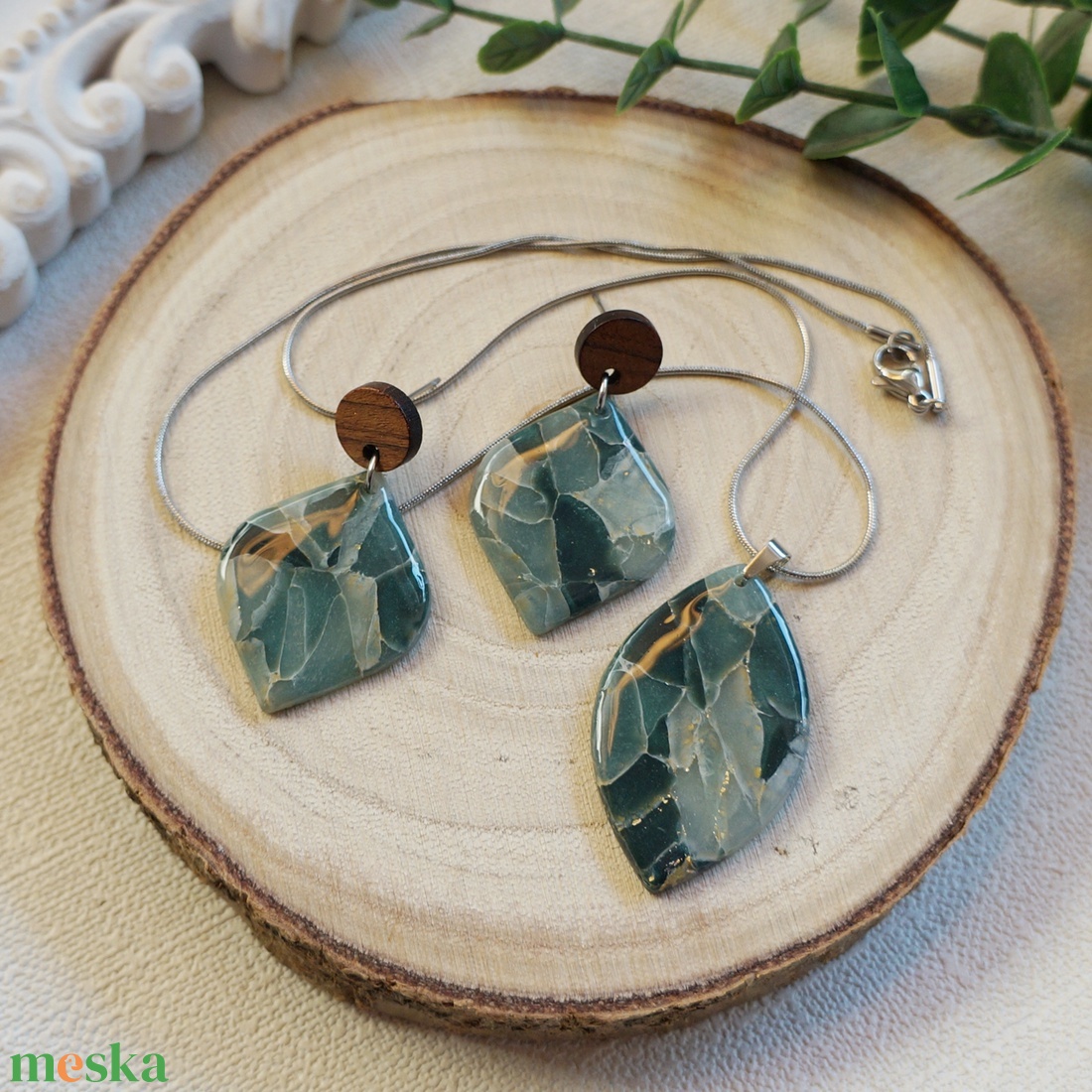 Ásványhatású zöld szett  - ékszer - fülbevaló - lógó fülbevaló - Meska.hu Ásványhatású zöld szett  - ékszer - fülbevaló - lógó fülbevaló - Meska.hu