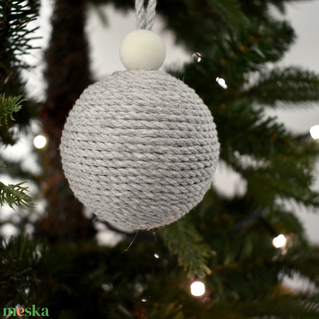 Kis gömb karácsonyfadísz - karácsony - karácsonyi lakásdekoráció - karácsonyfadíszek - Meska.hu