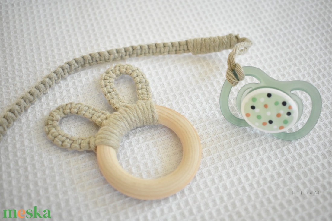 Makramé cumilánc és rágóka Szett - otthon & életmód - babaszoba, gyerekszoba - babaszoba dekoráció - Meska.hu