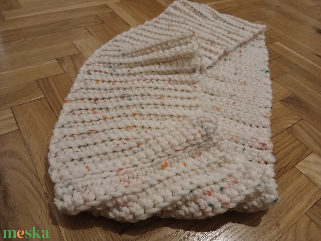 Horgolt, vastag körsál - ruha & divat - sál, sapka, kendő - sál - Meska.hu