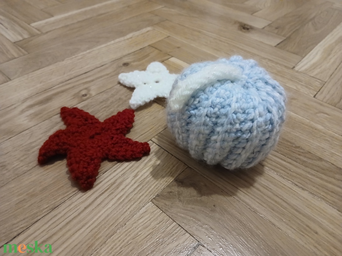 Horgolt kistök, és két horgolt csillag - karácsony - karácsonyi lakásdekoráció - karácsonyi lakásdíszek - Meska.hu