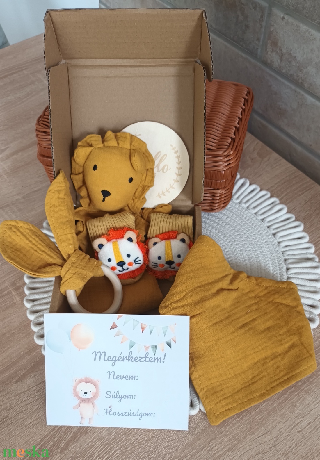 Oroszlános babaváró ajándékcsomag - játék & sport - babalátogató ajándékcsomag - Meska.hu