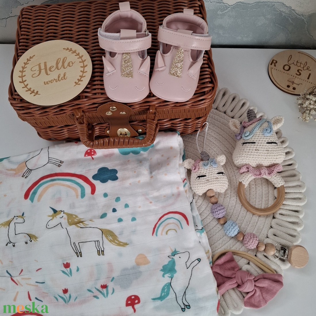 Unikornis babalátogató ajándékcsomag bőröndben - játék & sport - babalátogató ajándékcsomag - Meska.hu