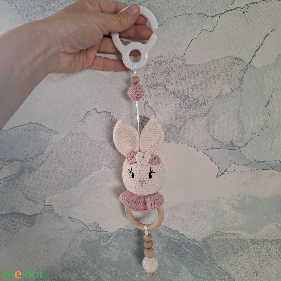 Horgolt nyuszis ajándékcsomag  - játék & sport - babalátogató ajándékcsomag - Meska.hu