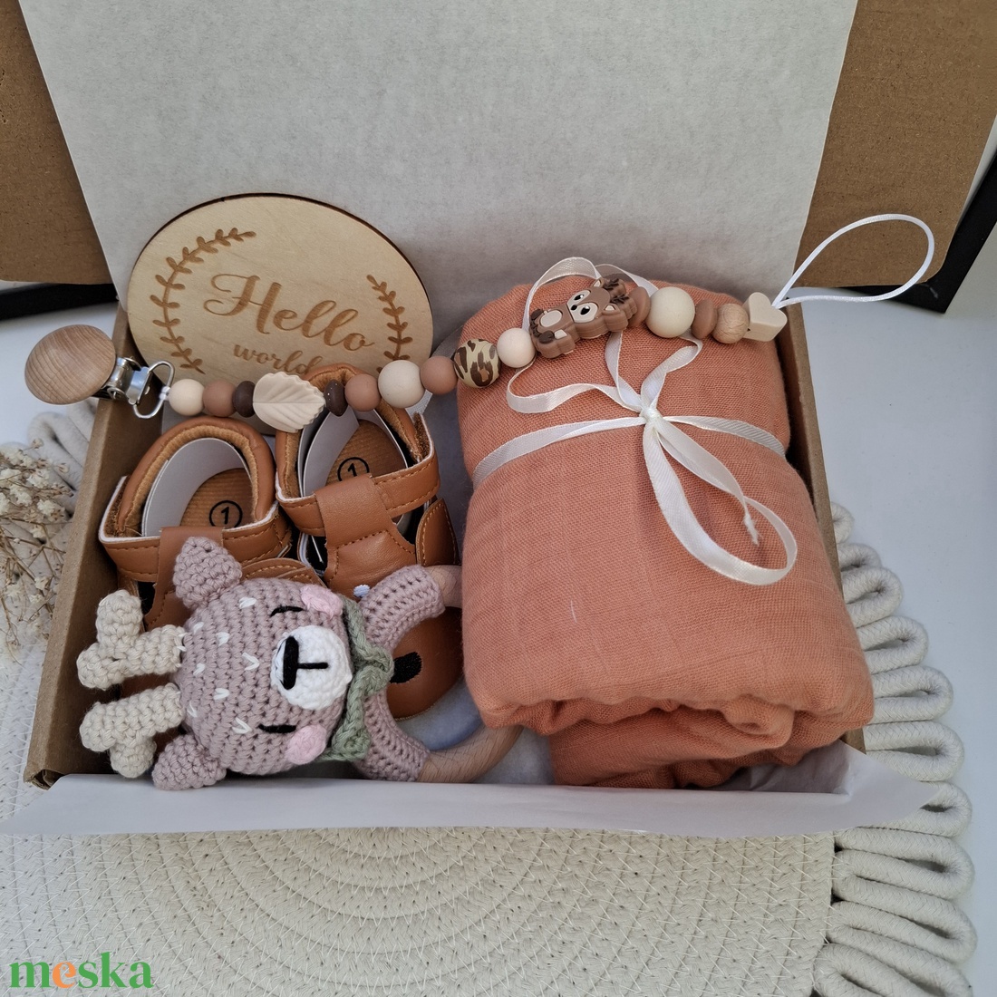 Őzikés babalátogató ajándékcsomag  - baba - mama - babalátogató ajándékcsomag - Meska.hu