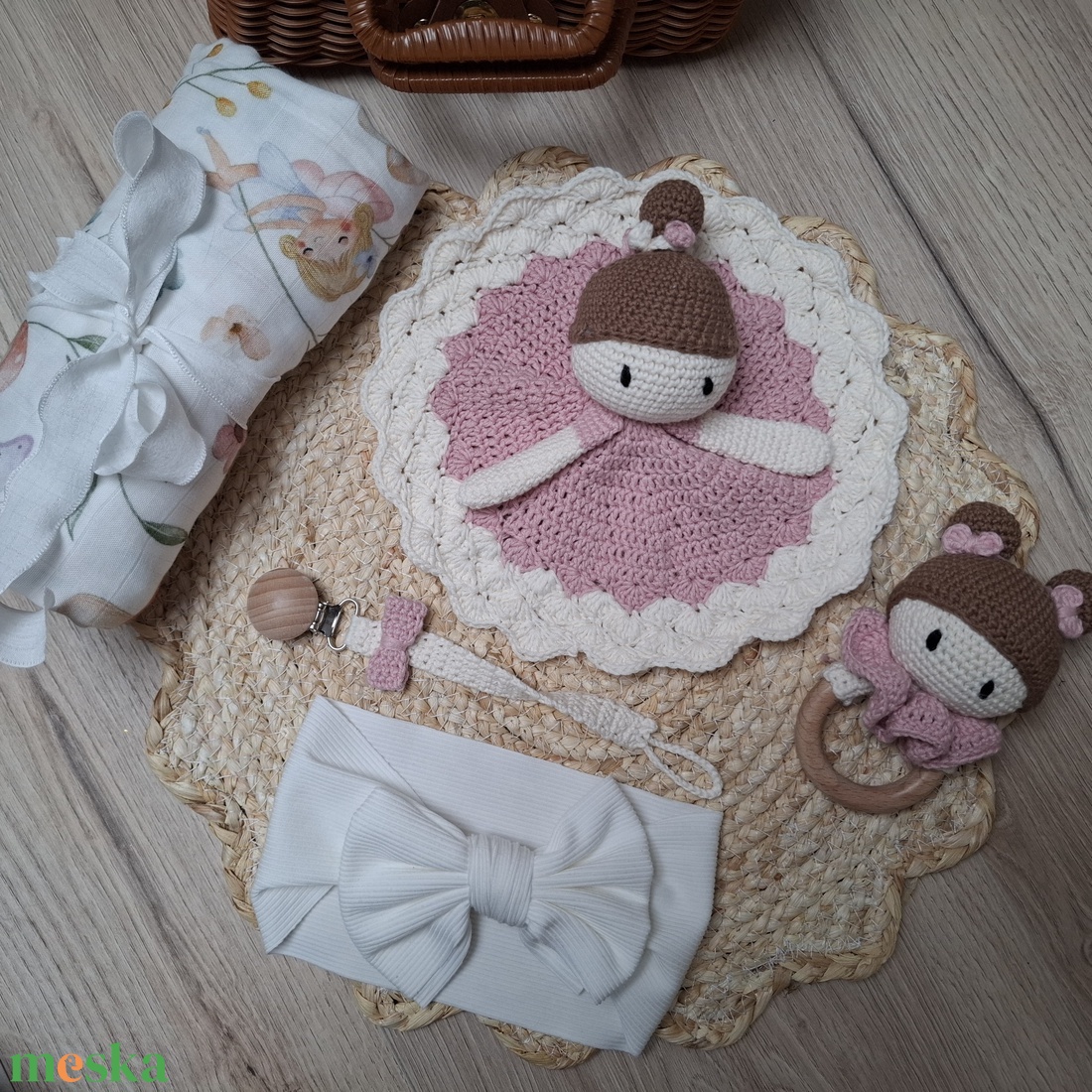 Tündéres babaköszöntő ajándékcsomag - baba - mama - babalátogató ajándékcsomag - Meska.hu