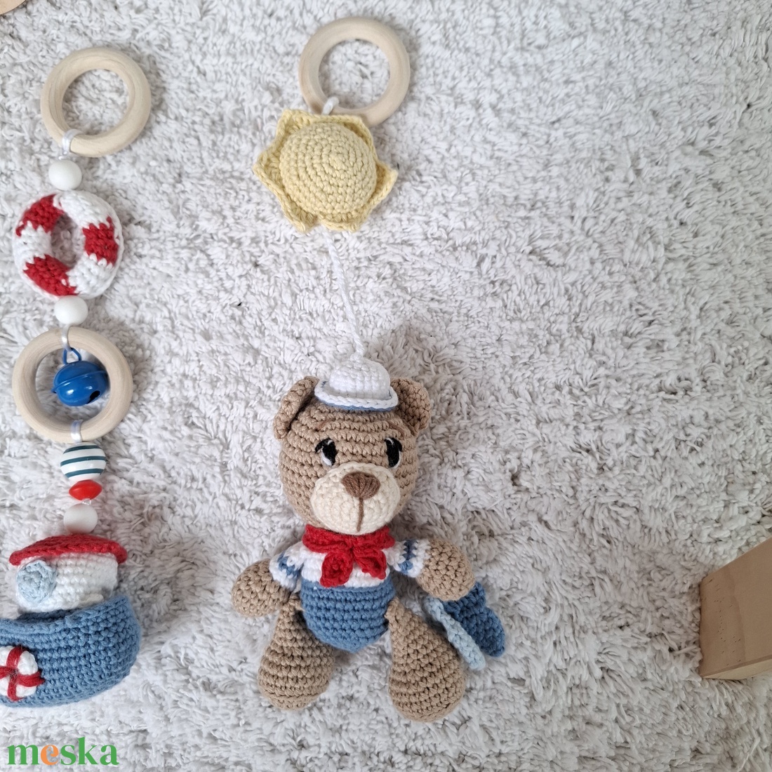 Tengerparti horgolt Baby Gym függő szett  � Kézműves Montessori baba játék � Little Rosie - baba - mama - baba játékok - mozgásfejlesztő játékok - Meska.hu