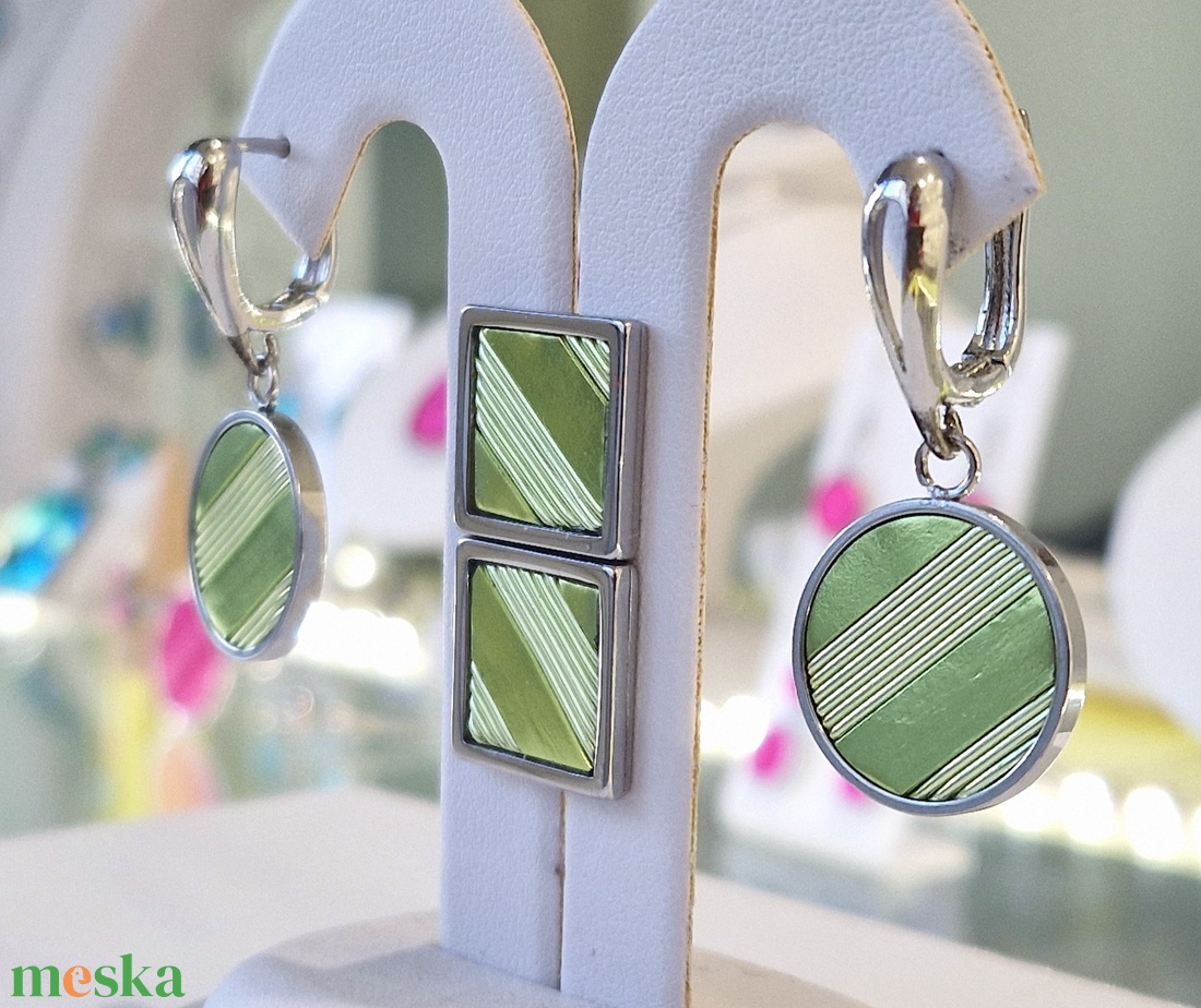 Pasztell lime, kézműves medál,  fülbevaló, nyaklánc  - ékszer - ékszerszett - Meska.hu