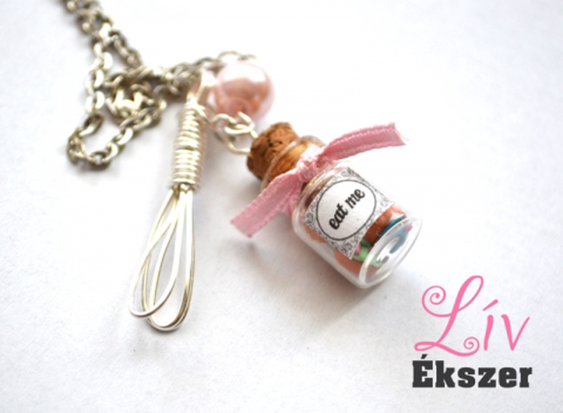 Alíz csodaországban EAT ME -  - Meska.hu