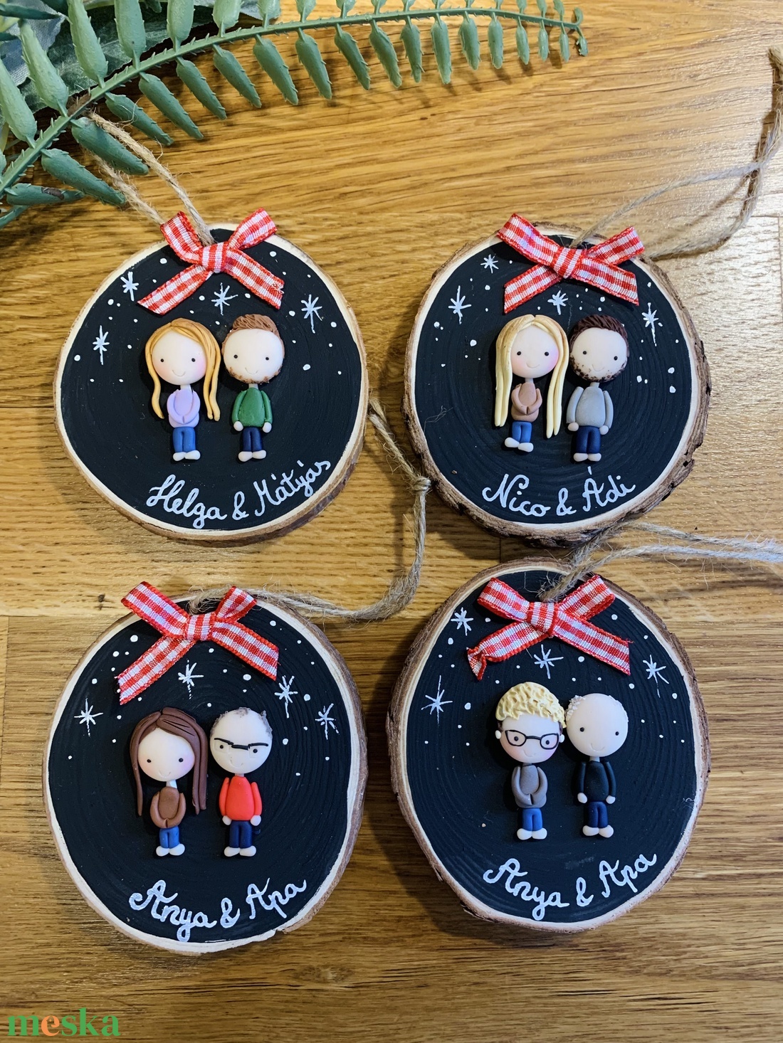 Rusztikus, családi karácsonyfadísz fából saját névvel - karácsony - karácsonyi lakásdekoráció - karácsonyfadíszek - Meska.hu