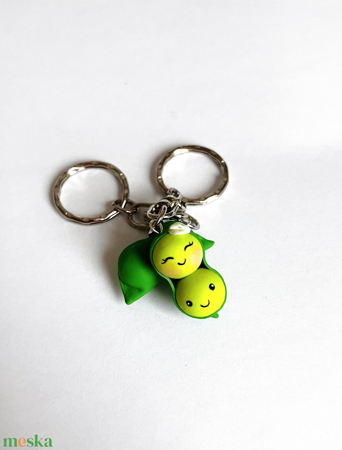 Mint a borsó meg a héja kulcstartó pár - táska & tok - kulcstartó & táskadísz - kulcstartó - Meska.hu Mint a borsó meg a héja kulcstartó pár - táska & tok - kulcstartó & táskadísz - kulcstartó - Meska.hu