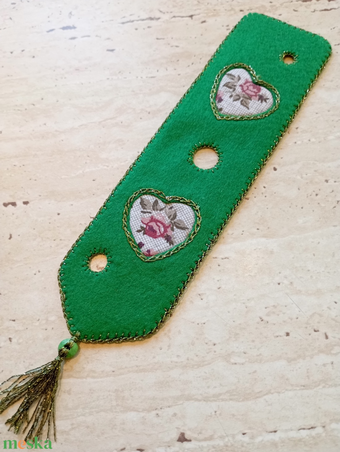 Filc könyvjelző textil szívmintával � zöld, sötétzöld - könyv & zene - könyvjelző - Meska.hu