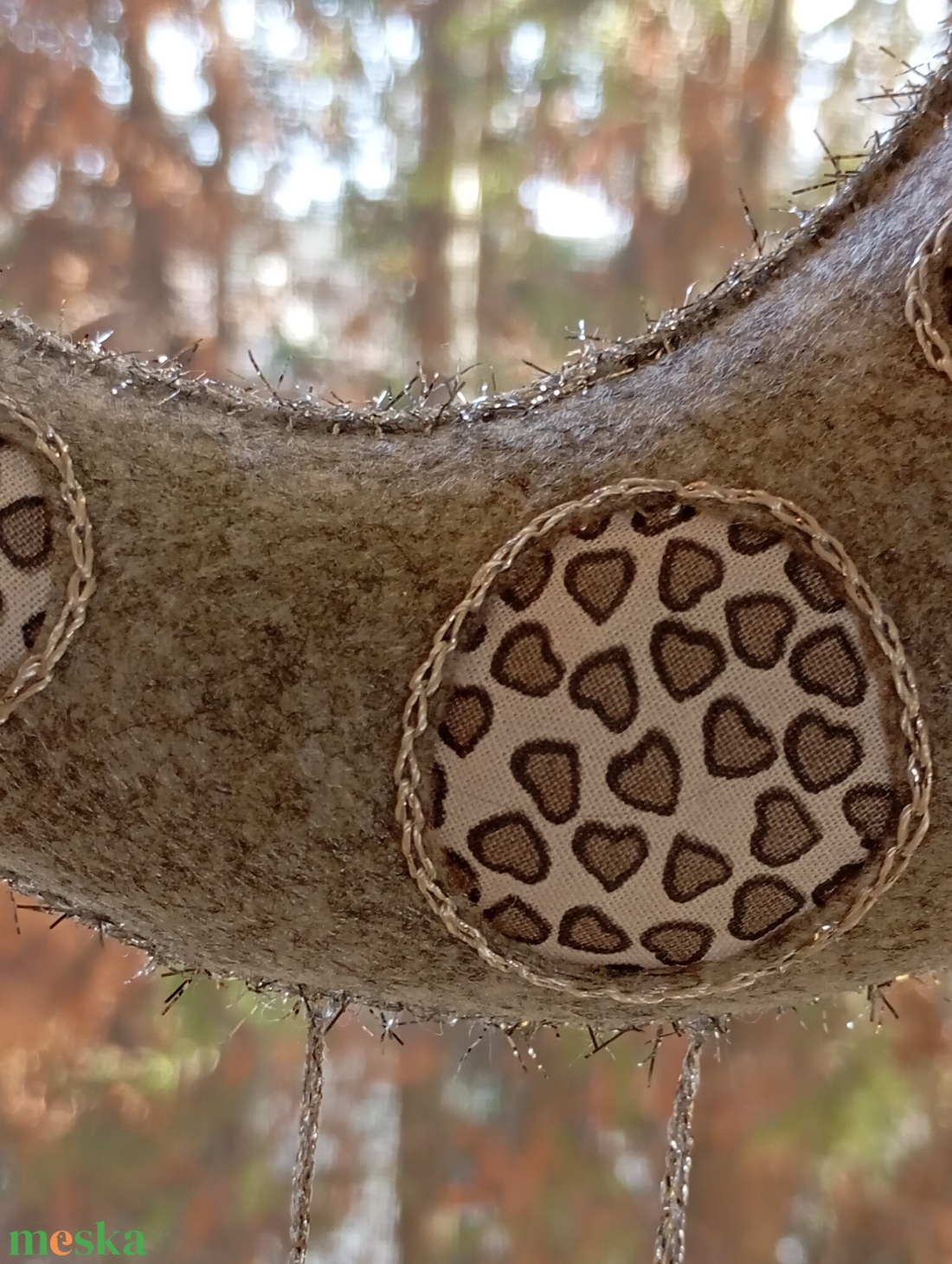 Szürke filc hold csillagokkal � kézzel készült, nyugodt hangulatú dekor - otthon & életmód - babaszoba, gyerekszoba - babaszoba dekoráció - Meska.hu