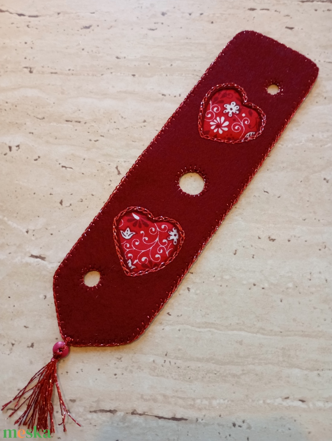 Bordó filc könyvjelző szív mintával - könyv & zene - könyvjelző - Meska.hu