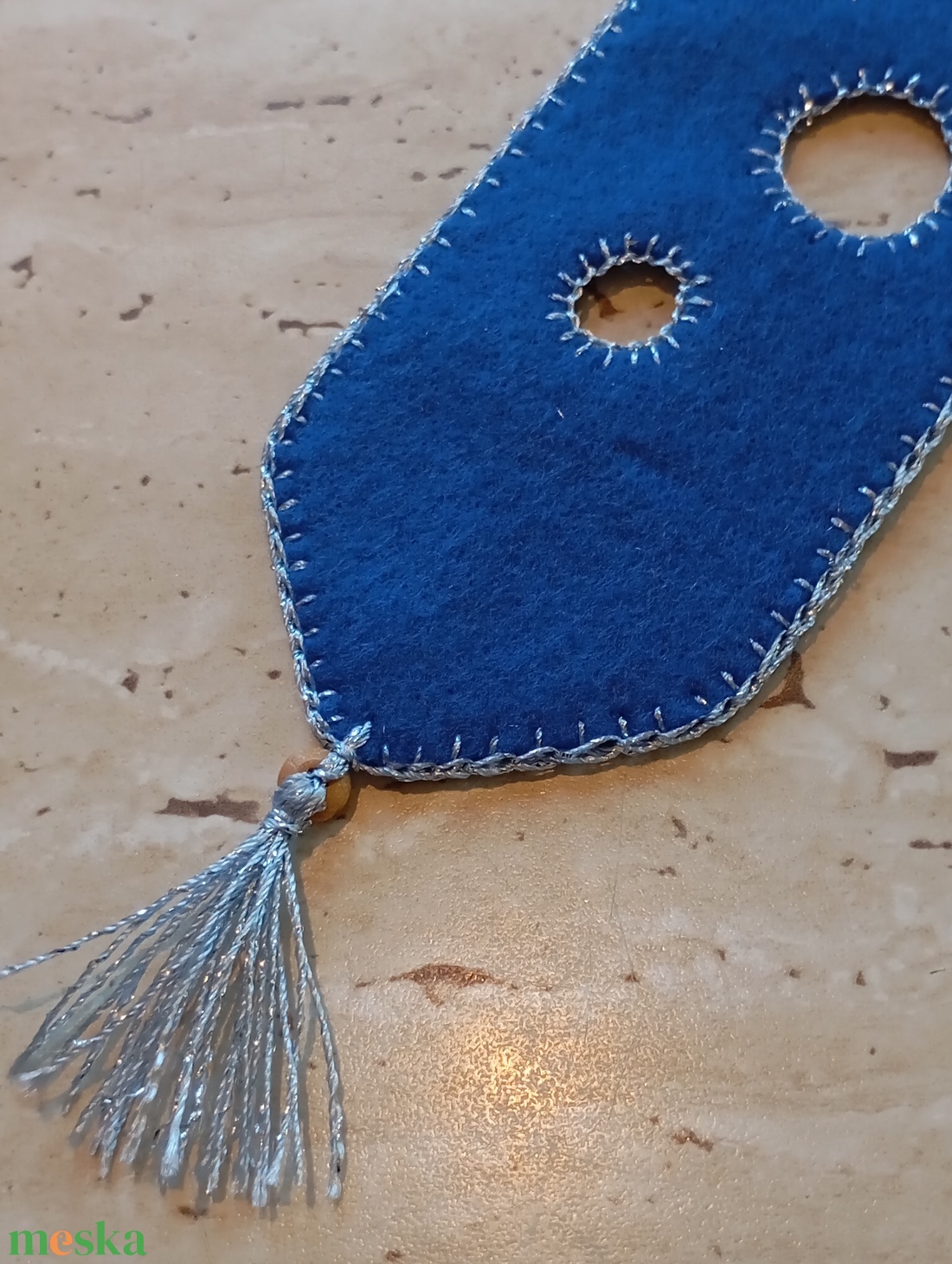 handmade - könyv & zene - könyvjelző - Meska.hu