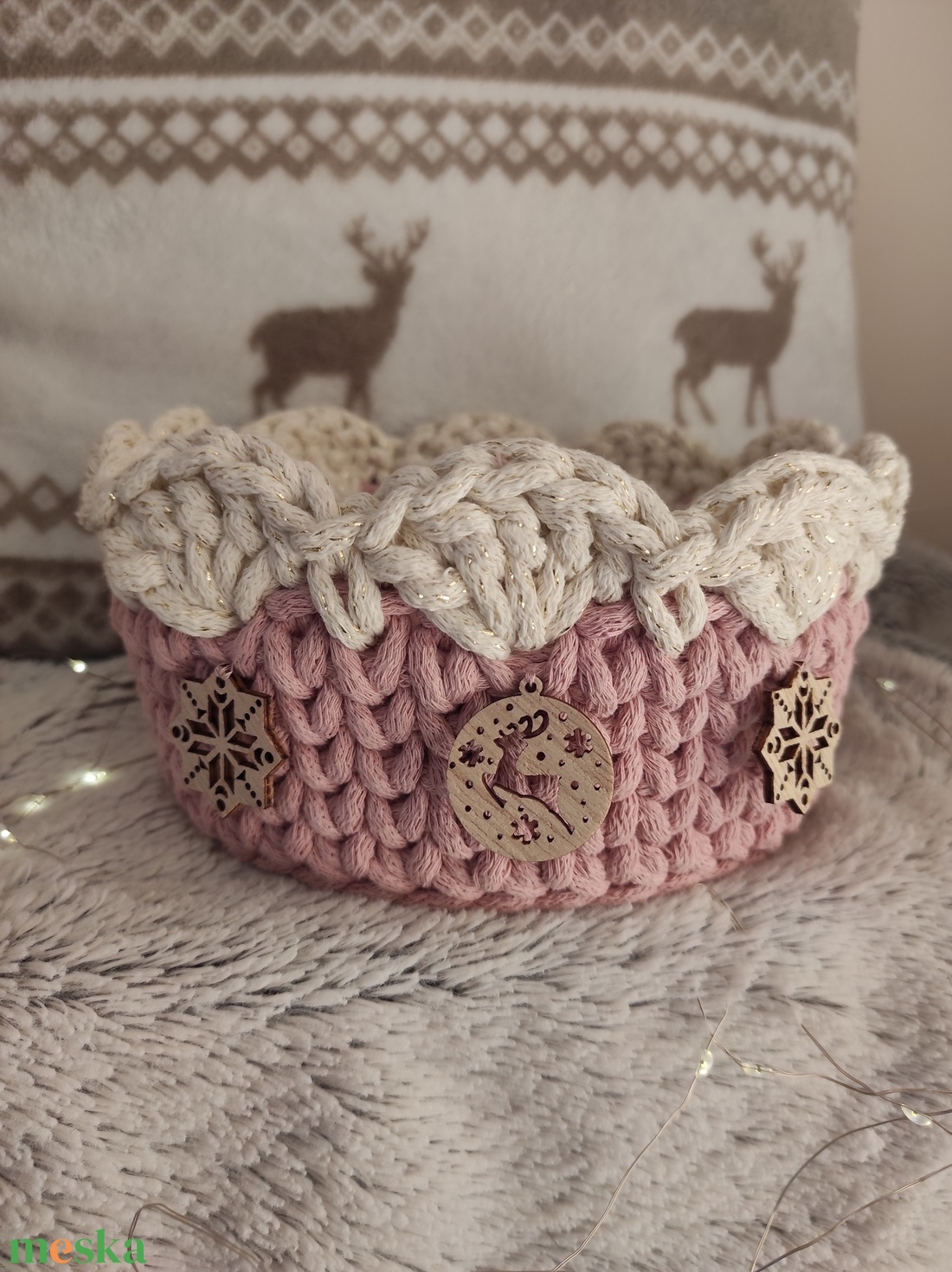 Karácsonyi horgolt kosár  - karácsony - karácsonyi lakásdekoráció - karácsonyi lakásdíszek - Meska.hu