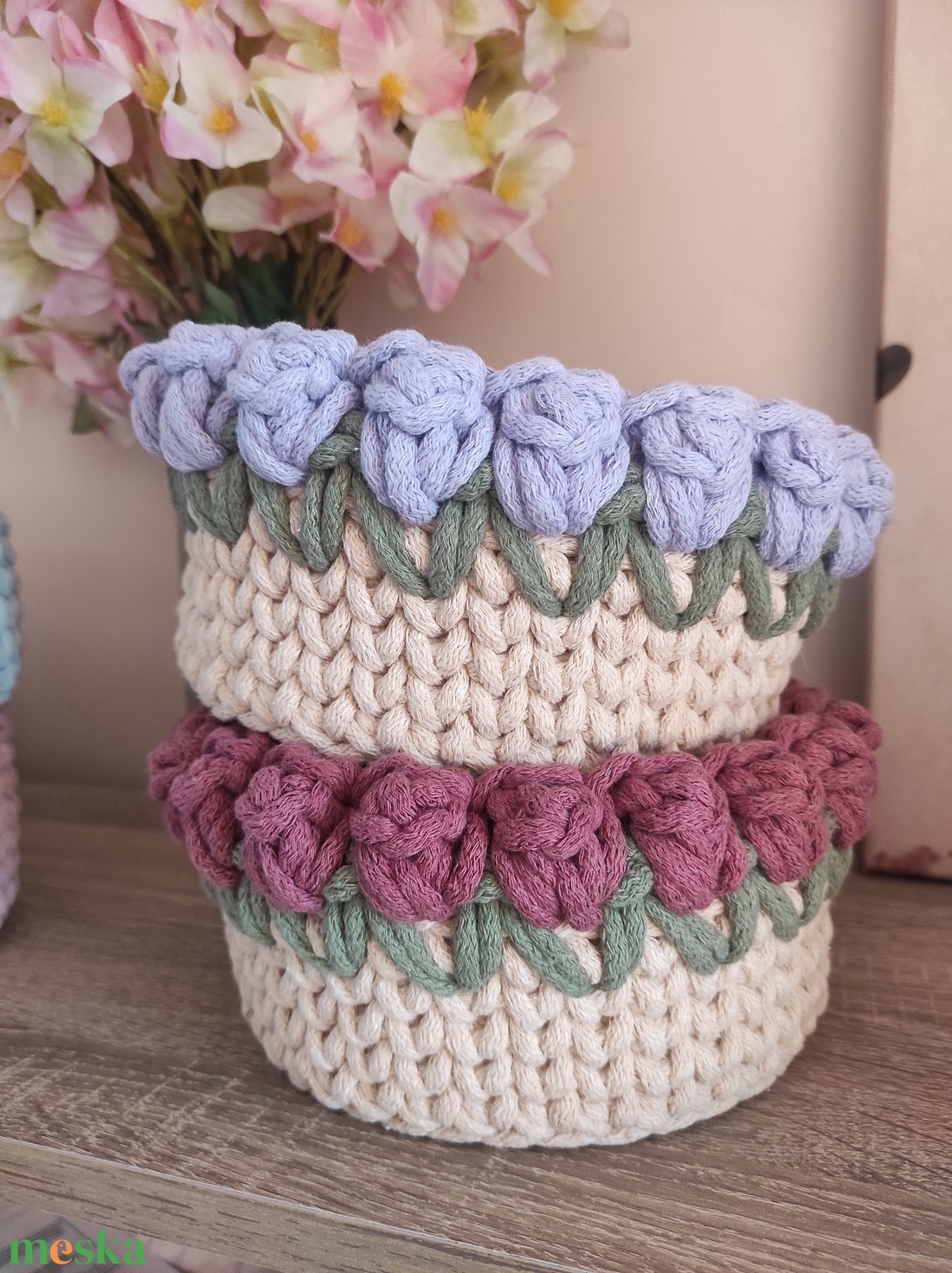 Tulipános horgolt tároló  - otthon & életmód - tárolás & rendszerezés - tárolókosár - Meska.hu