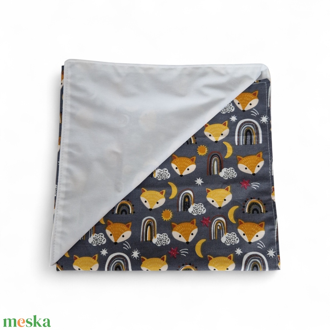 Vízhatlan Pelenkázó alátét - baba - mama - pelenkázó, babafürdető kellékek - pelenkázó alátét - Meska.hu