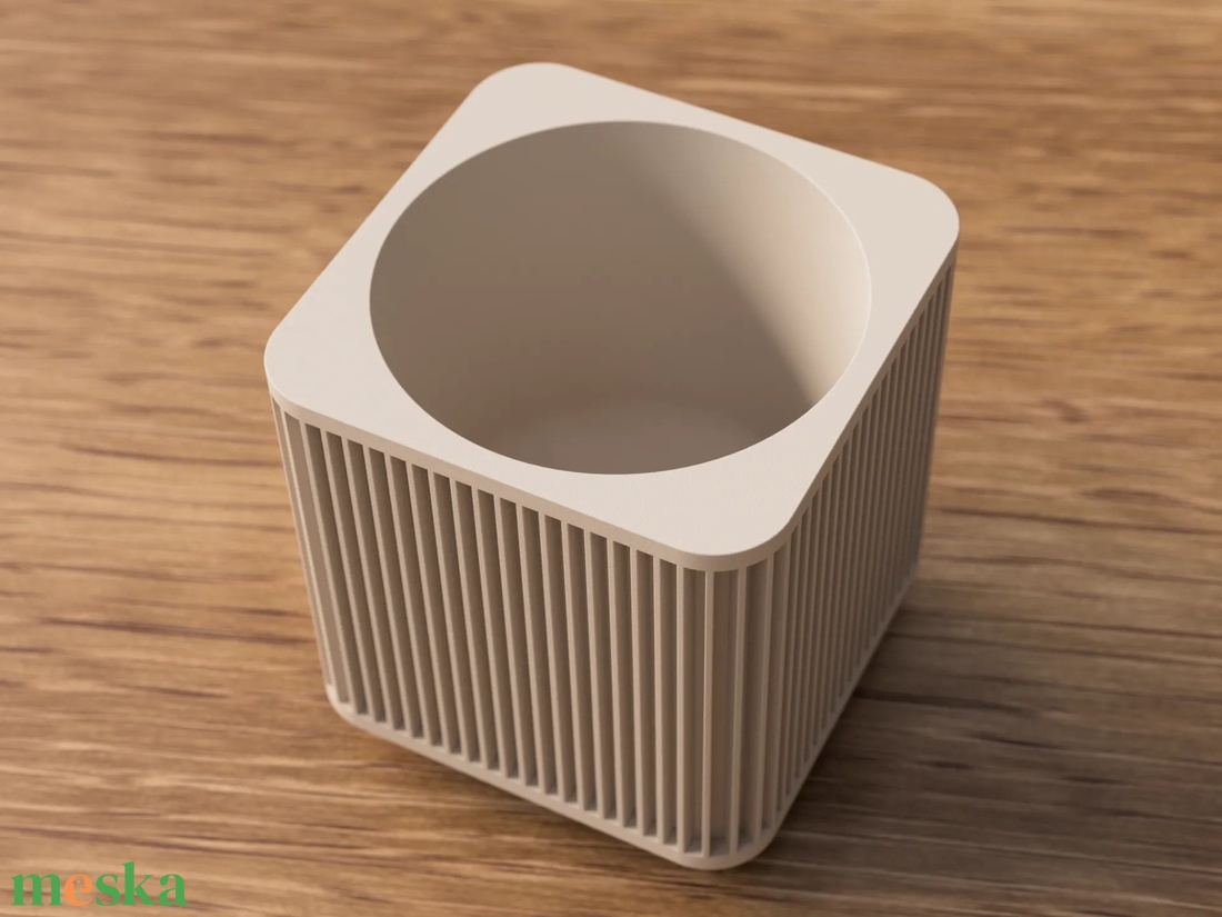 3D kaspó lábakkal - otthon & életmód - dekoráció - virágdísz és tartó - váza - Meska.hu