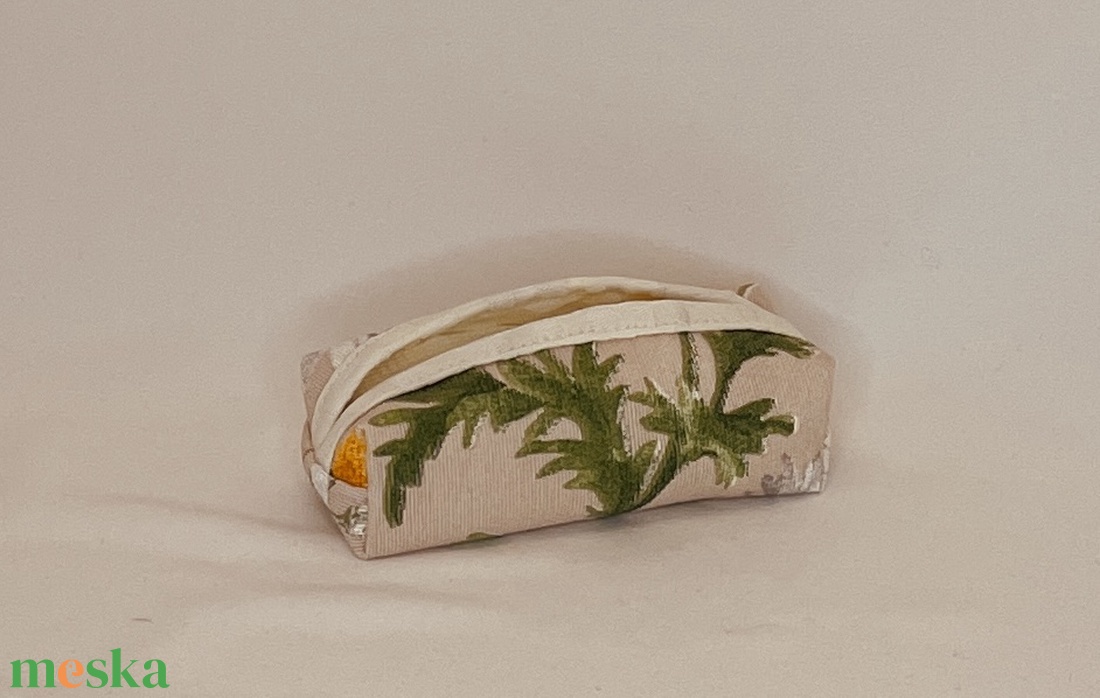 Vászon zsebkendőtartó - táska & tok - pénztárca & más tok - zsebkendőtartó tok - Meska.hu