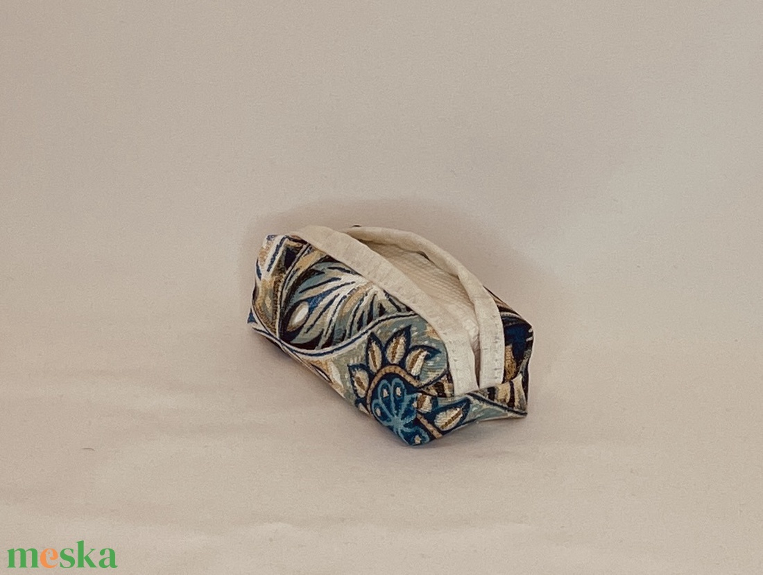 Vászon zsebkendőtartó - táska & tok - pénztárca & más tok - zsebkendőtartó tok - Meska.hu