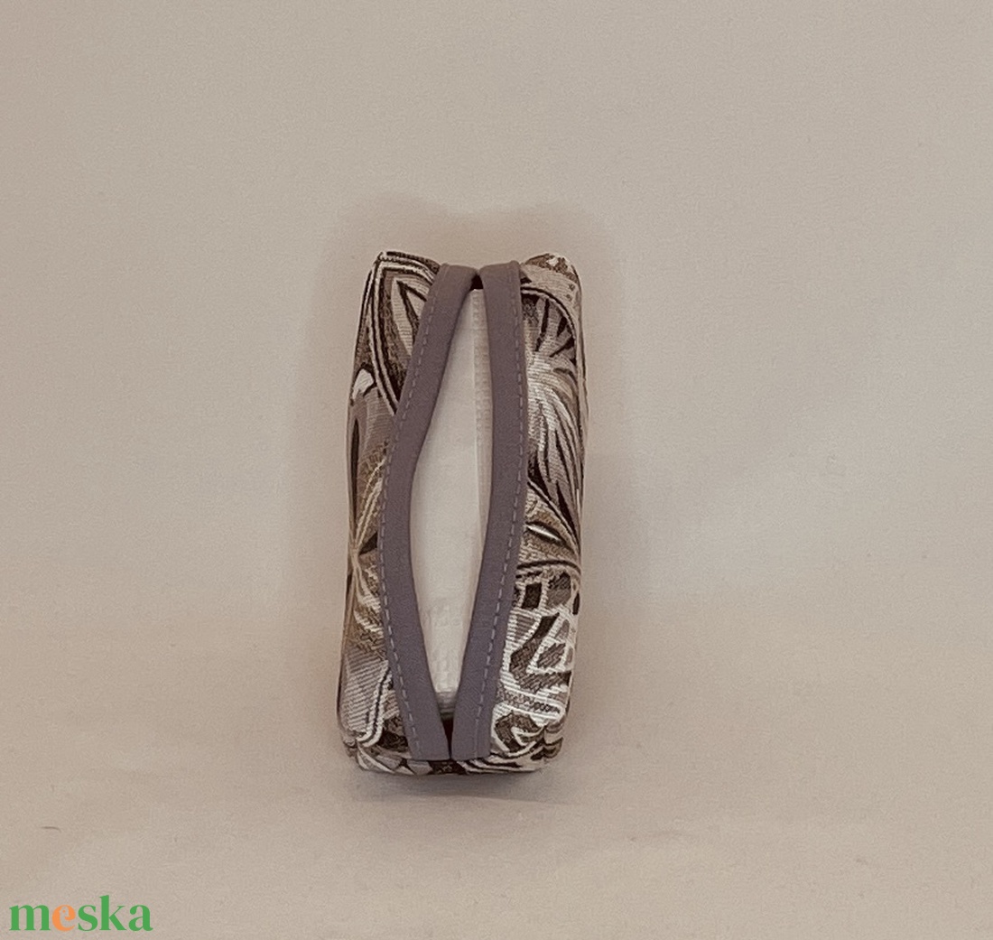 Vászon zsebkendőtartó - táska & tok - pénztárca & más tok - zsebkendőtartó tok - Meska.hu