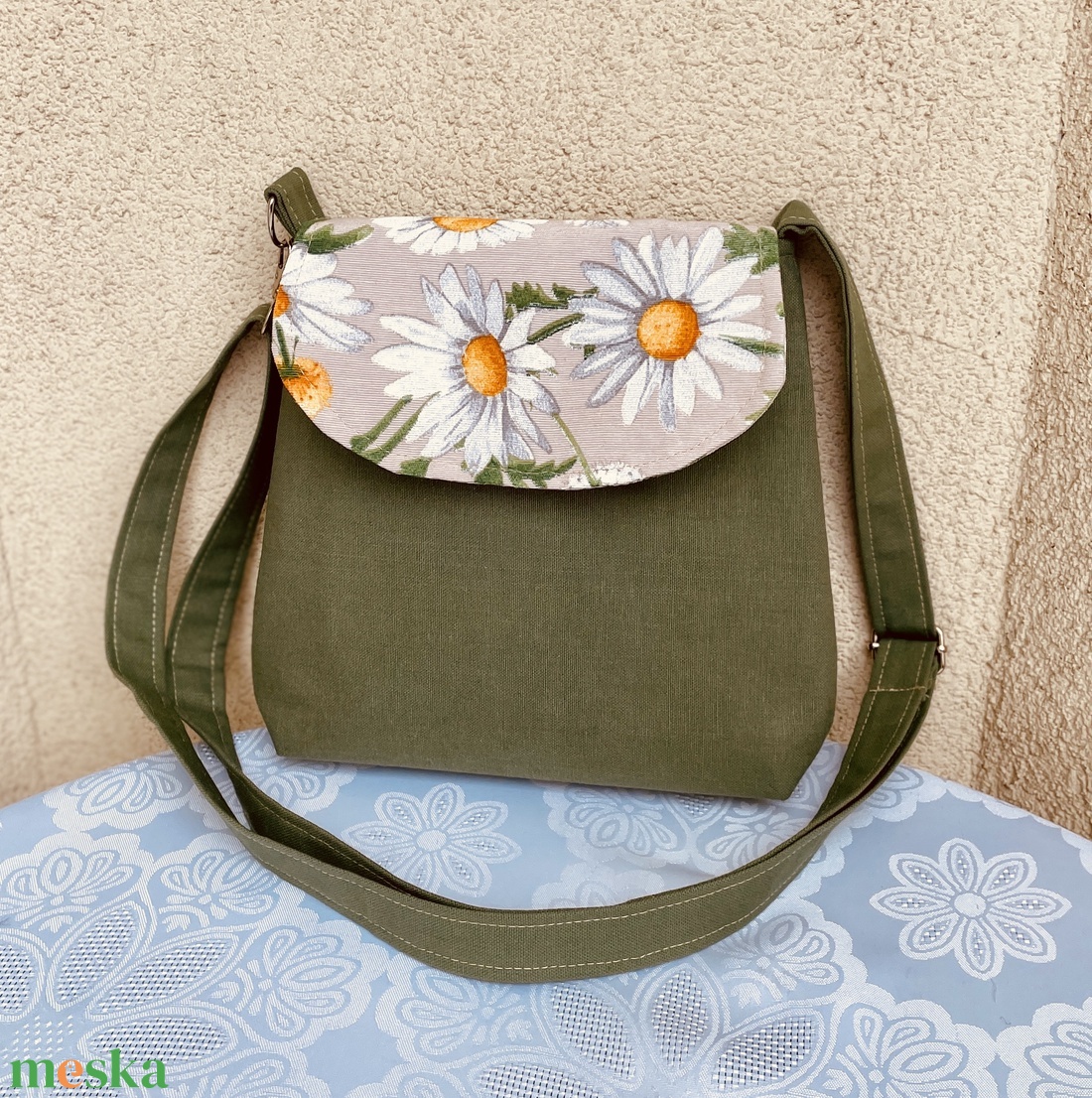 Mintás női oldaltáska - táska & tok - kézitáska & válltáska - vállon átvethető táska - Meska.hu