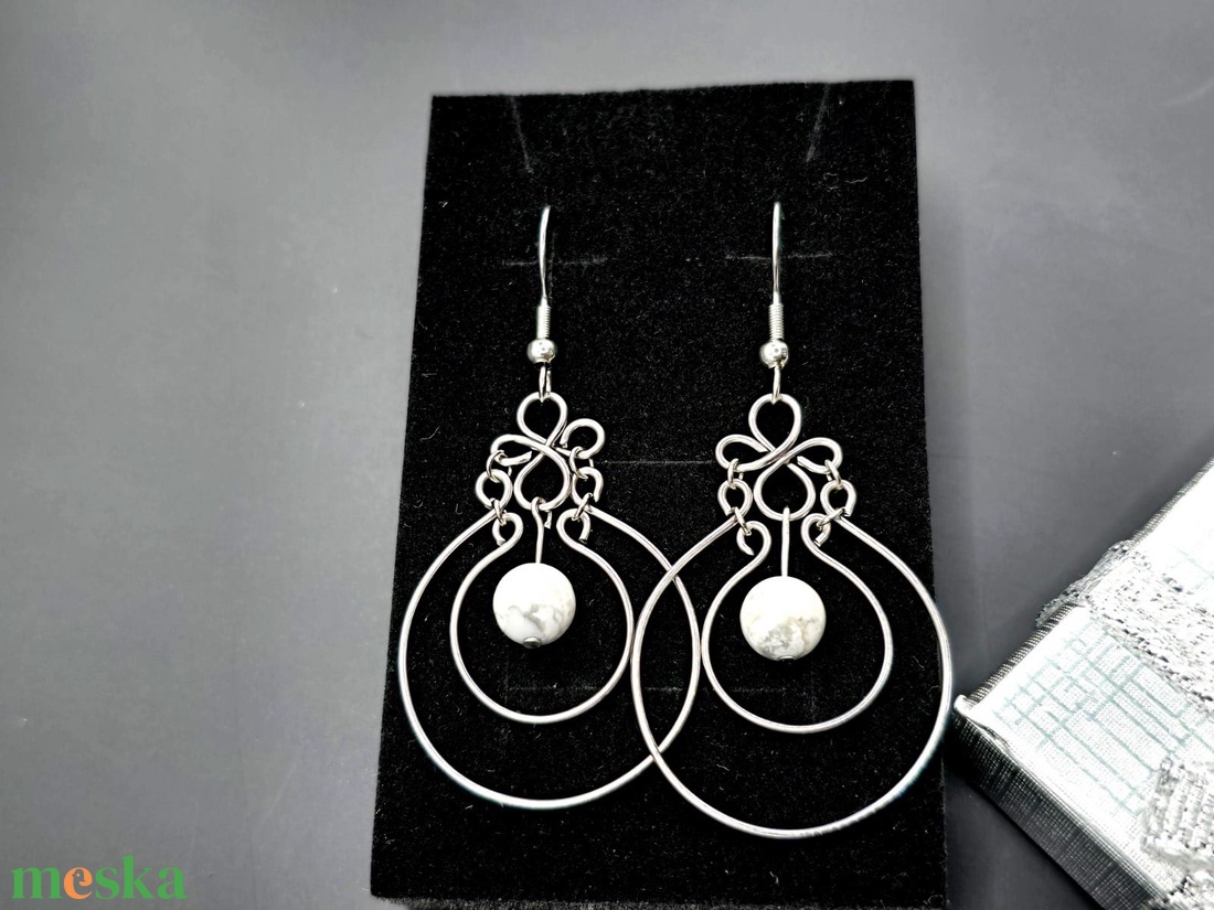 Fülbevaló  - ékszer - fülbevaló - lógó fülbevaló - Meska.hu