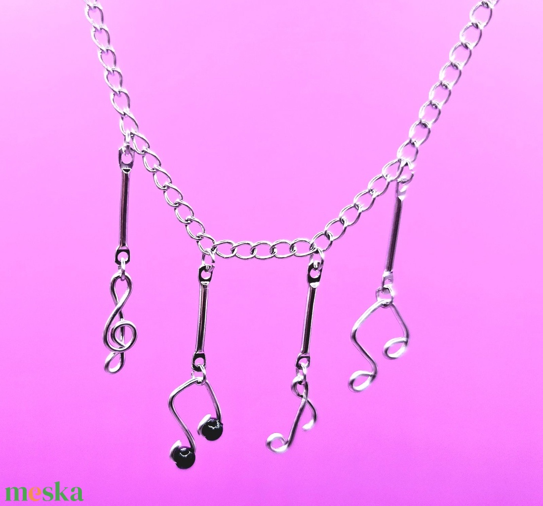 Hangjegy nyaklánc  - ékszer - nyaklánc - medálos nyaklánc - Meska.hu