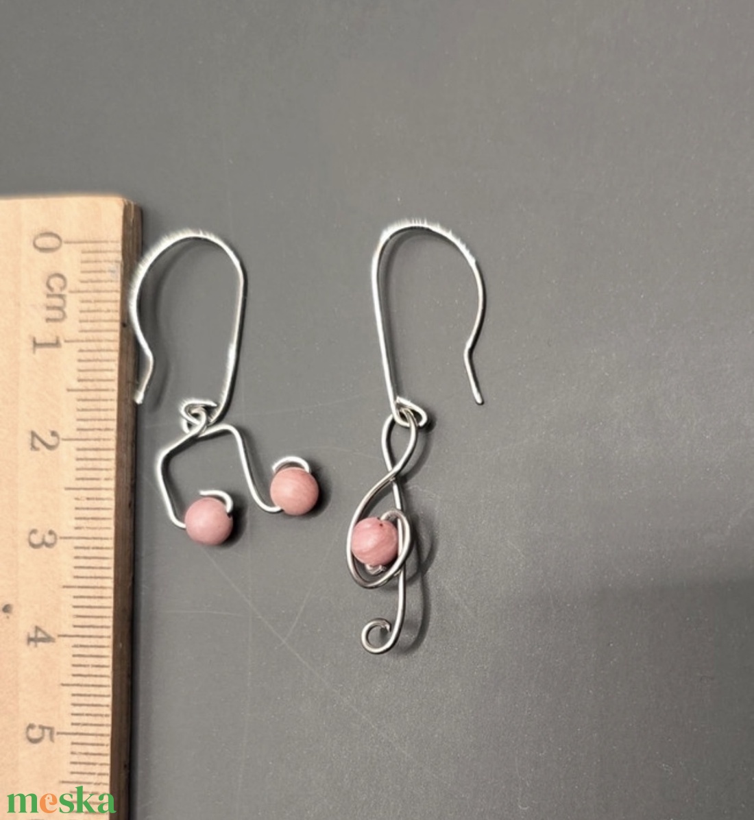 Hangjegy fülbevaló  - ékszer - fülbevaló - lógó fülbevaló - Meska.hu